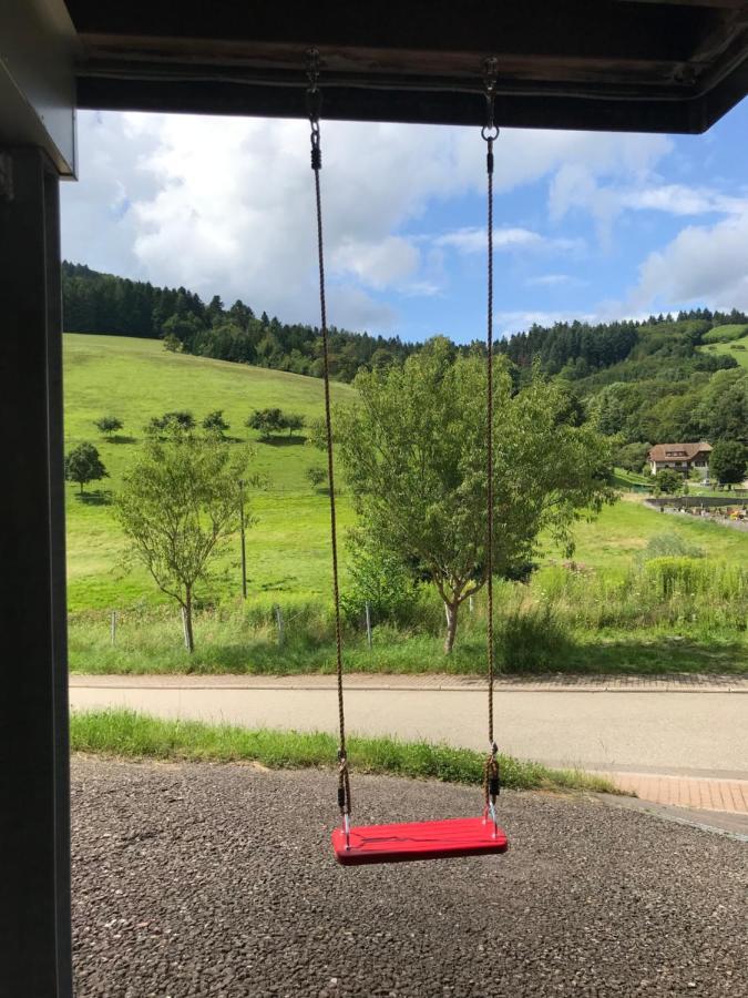 S-SUITE das Design-Ferienhaus im Schwarzwald Biberach  Exterior foto