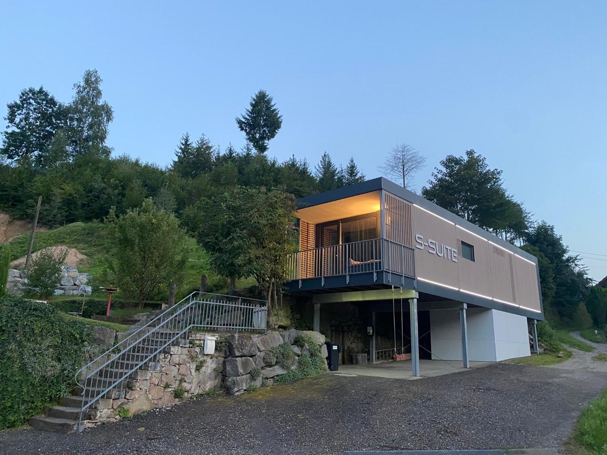 S-SUITE das Design-Ferienhaus im Schwarzwald Biberach  Exterior foto